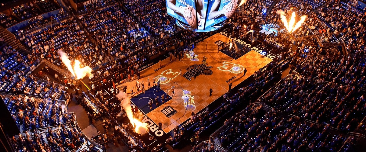 JOGO DE BASQUETE EM ORLANDO  Orlando Fora dos Parques 