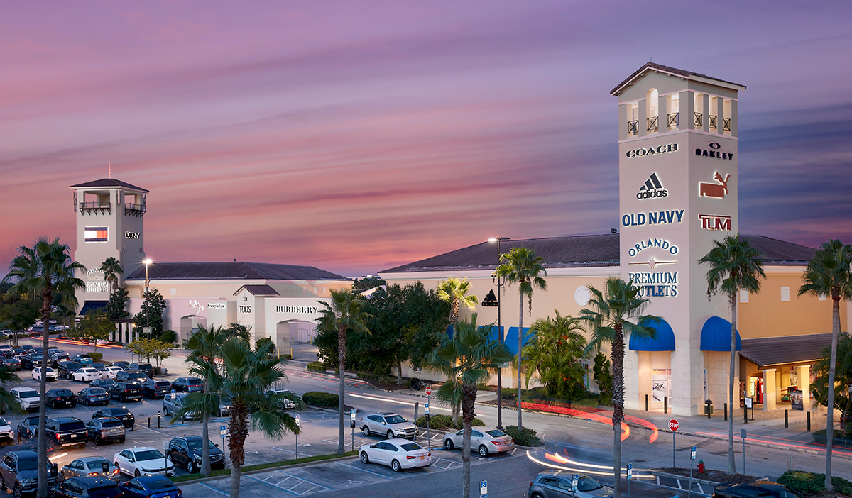 Florida, Orlando International Premium Outlets, Forever 21 face