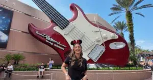 Fernanda Batista, Orlando Diferente, em frente à Rock 'n' Roller Coaster