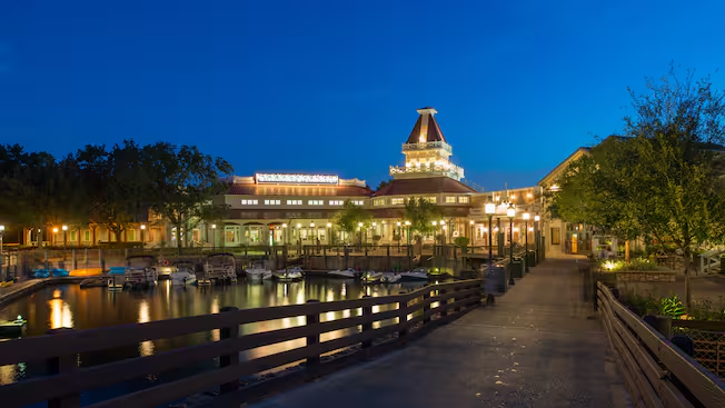 Fachada do hotel Disney's Port Orleans Resort